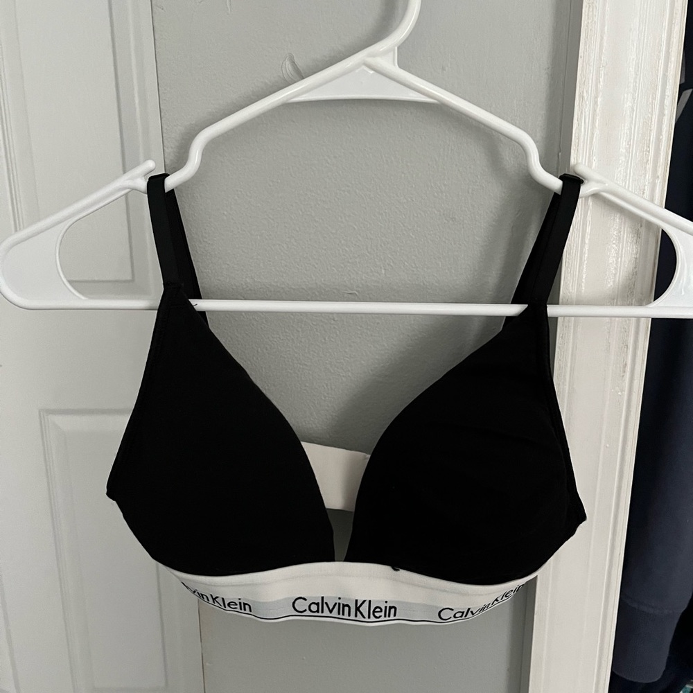 xs calvin klein bra